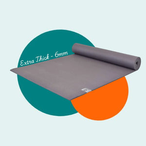 Love Yoga Mat Anti-slip - Warm Grijs | Comfortabel & Duurzaam voor Yoga & Wellness