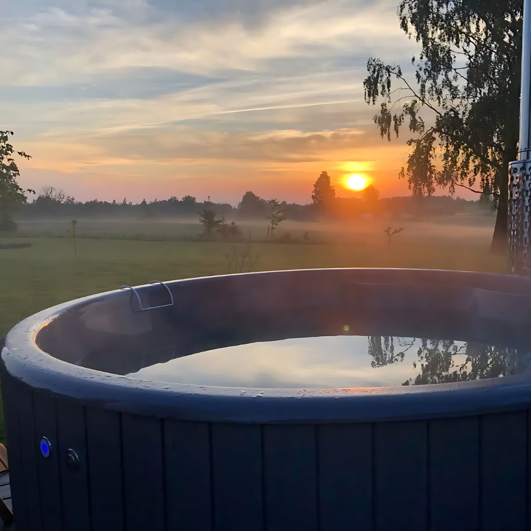 Luxury hot tub 